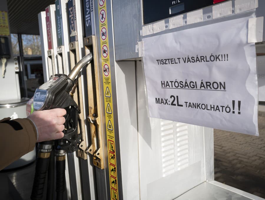 Maďarská panika na pumpách: