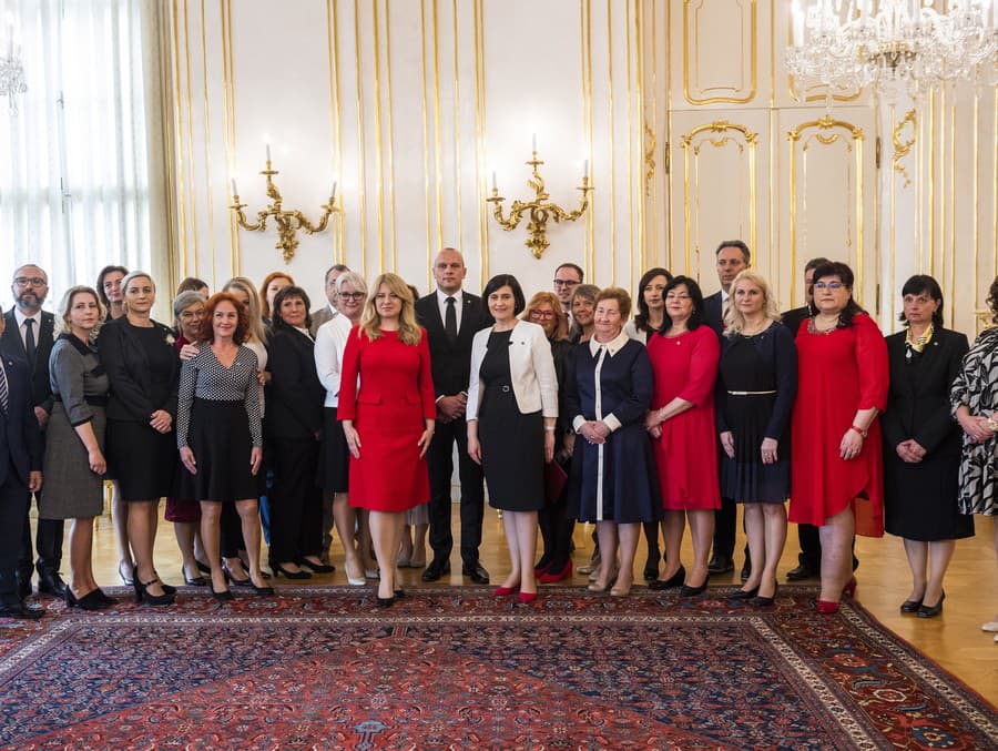 Zuzana Čaputová v paláci privítala členov členov a členky Červeného kríža. 