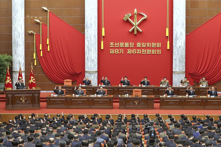 Výročné zasadnutie Ústredného výboru vládnucej Kórejskej strany