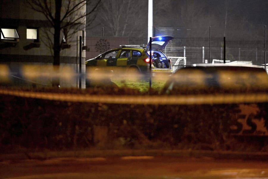 V meste Omagh postrelili policajta