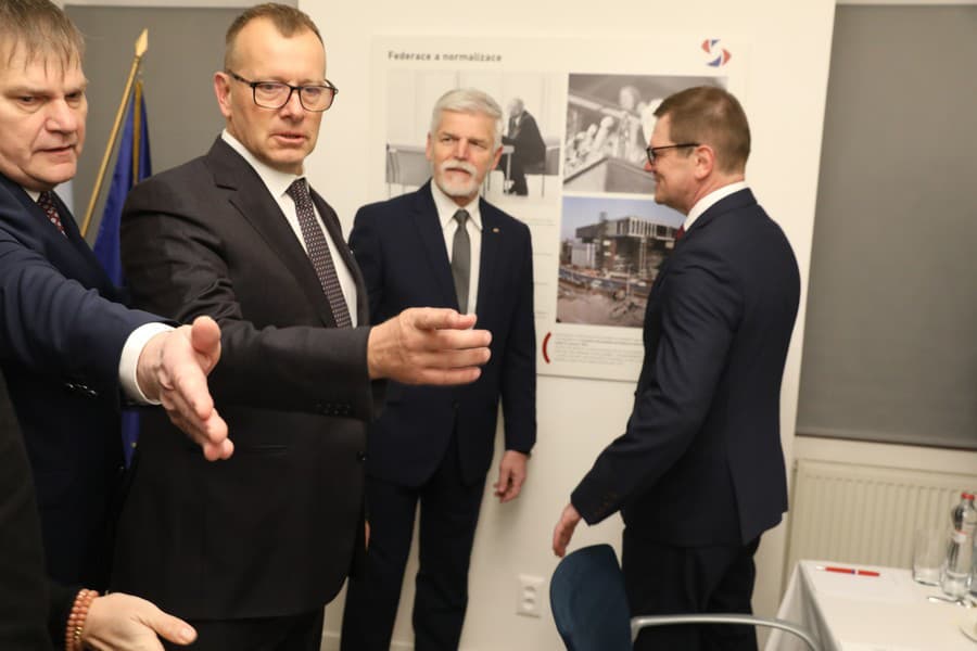 Český prezident Petr Pavel sa stretol s Borisom Kollárom