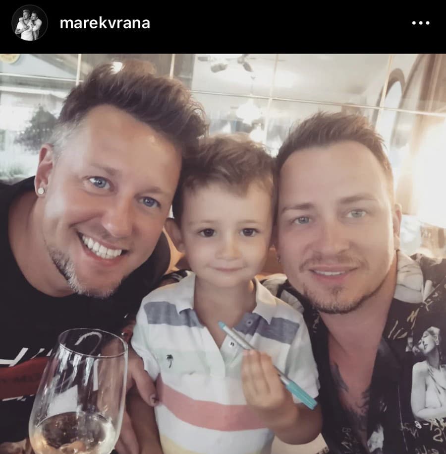 Marek Vrána so svojim partnerom Brankom a ich synom Jakubom