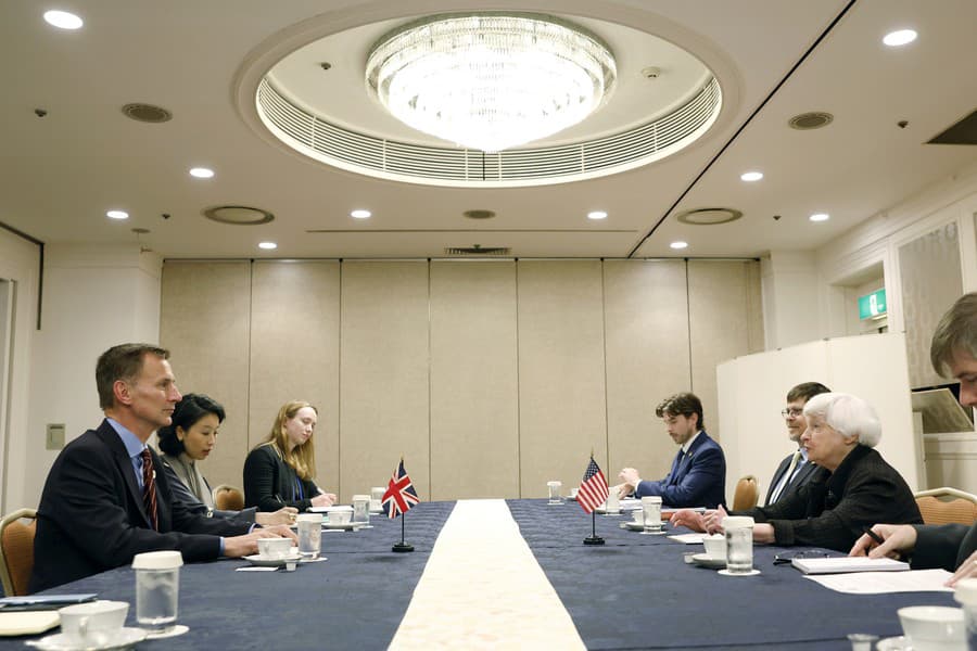 Strenutie G7 v Niigate