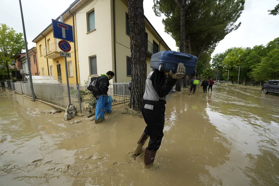 Taliansko počíta škody po
