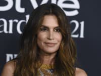 Cindy Crawford.