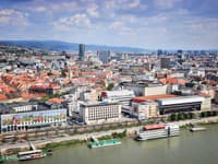 Ostrá reakcia lodnej spoločnosti: Žiadny monopol v Bratislave nemáme, všetko je to lož
