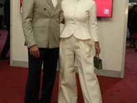 Dominika Cibulková s partnerom Tiborom Vinczem na premiére operety Čardášová princezná. 