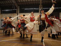 Lúčnica excelovala v Austrálii: V Sydney to žilo slovenským folklórom! A štedrý dar na Štefánikov ďalekohľad