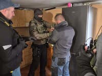 Polícia po akcii KAFO obvinila troch mužov z drogovej trestnej činnosti.
