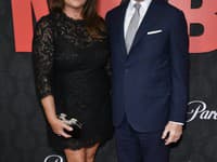 Pierce Brosnan a Keely Shaye Smith