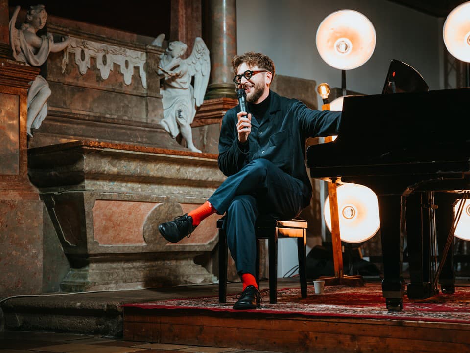 Jeden muž, jeden klavír,