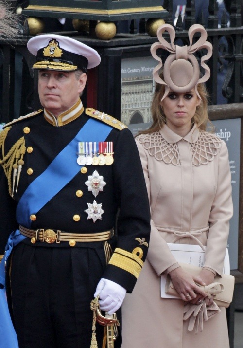 Princezná Beatrice a jej nezvyčajný klobúk