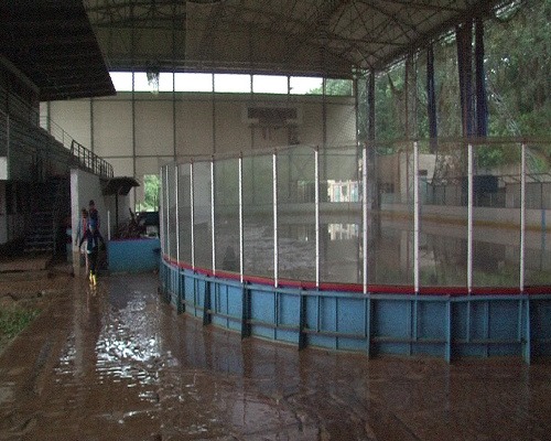  Zimný štadión je po roku opäť pod vodou
