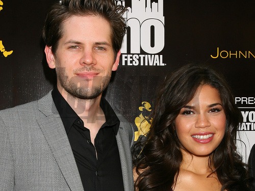 Ryan Piers Williams a America Ferrera