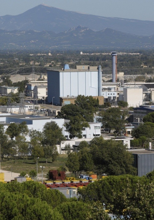 Jadrovou elektrárňou v Marcoule otriasol výbuch