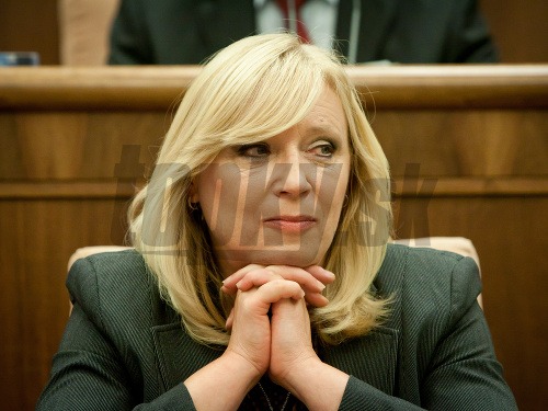 Iveta Radičová čelí pokusu o odvolanie z funkcie