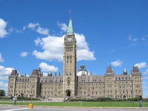 Budova kanadského parlamentu v Ottawe