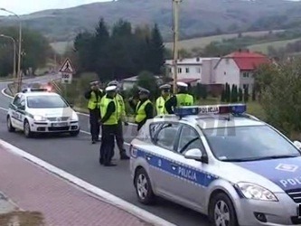 Na mieste boli poľskí aj slovenskí policajti