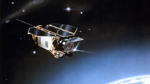 Umelecké vyobrazenie satelitu ROSAT