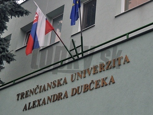 Trenčianska univerzita A. Dubčeka