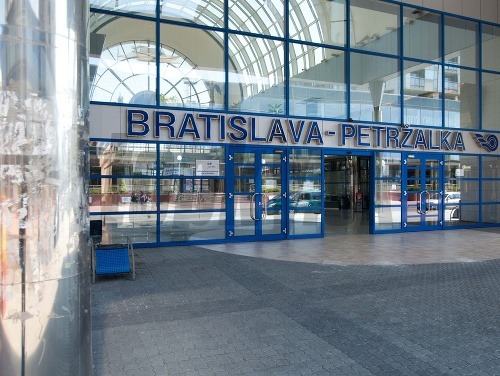 Vlaková stanica Bratislava Petržalka