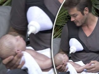 David Beckham v sebe starostlivého otecka nezaprie.