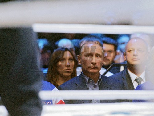 Vladimir Putin počas boxerského zápasu