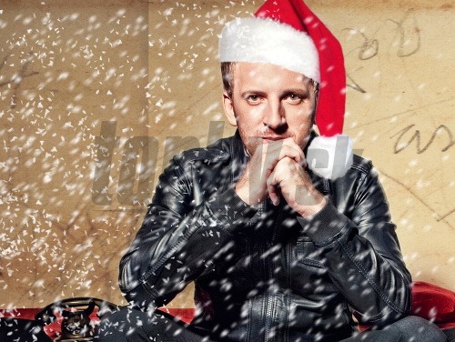 Miro Jaroš predstavil na topkách nový vianočný klip, do ktorého ste sa zapojili aj vy - naši čitatelia.