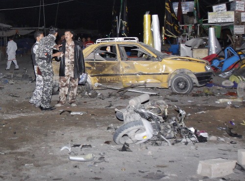 Séria troch výbuchov usmrtila 19 ľudí