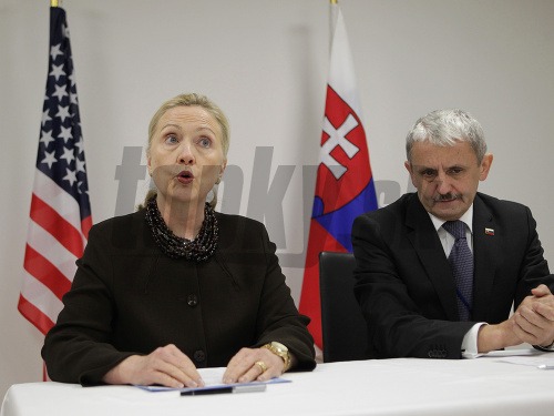 Hillary Clintonová a Mikuláš Dzurinda