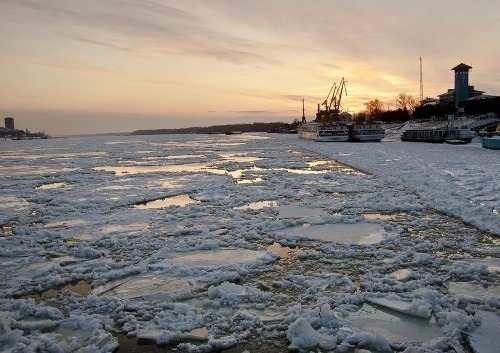 Zamrznutý Dunaj v Rumunsku