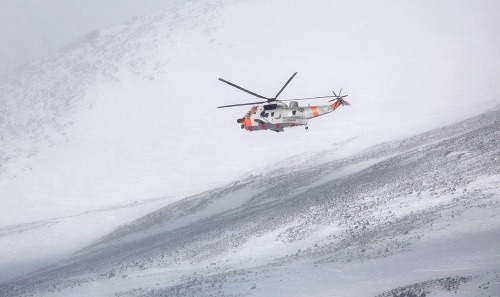 Helikoptéra pri hľadaní lietadla