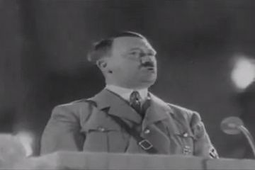 Adolf Hitler v reklame odporúča šampón