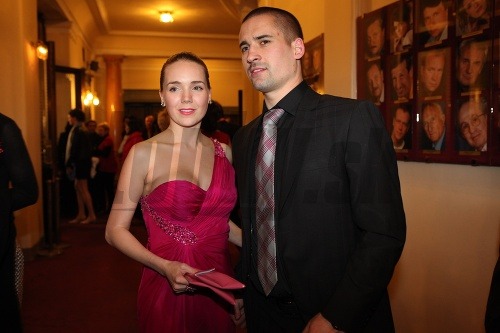 Lásky známej plavovlásky: Slabosť