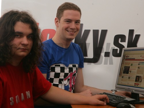 Jakub Jacky Pohle a Adam Koubek boli online. 