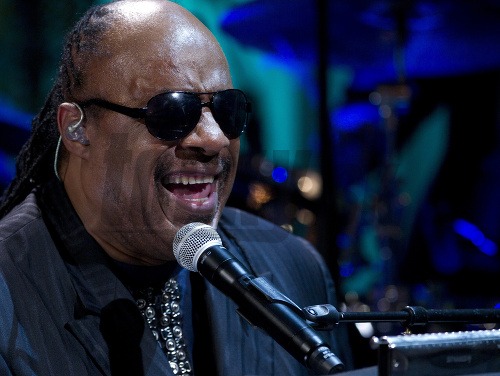 Stevie Wonder dnes oslavuje svoje 62. narodeniny