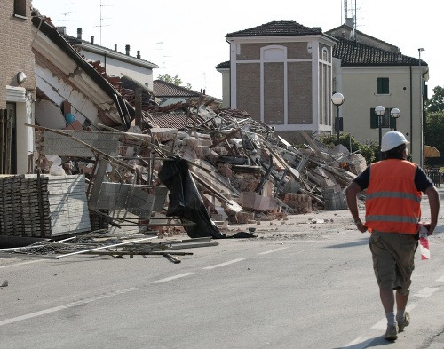 Následky zemetrasenia v Taliansku