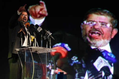 Mursí po víťazných voľbách zložil prezidentskú prísahu 30. júna