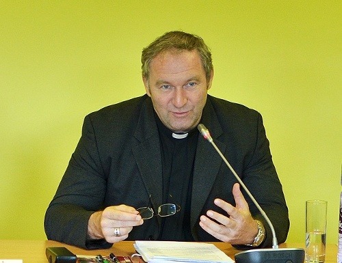 Odvolaný trnavský arcibiskup Róbert Bezák