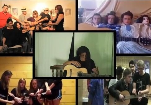 Hit už prespievali stovky profesionálov aj amatérov.