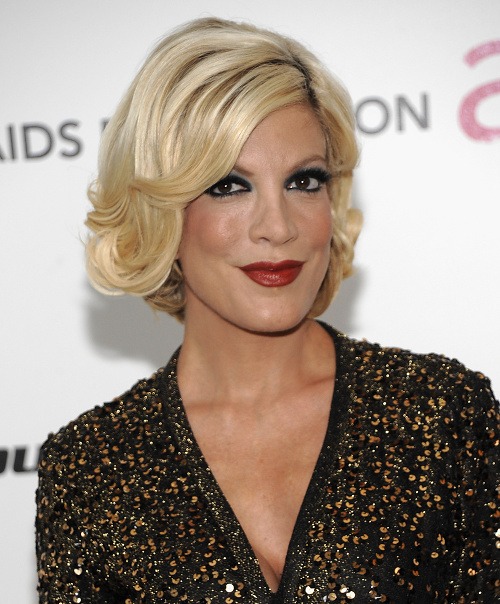 Tori Spelling friends