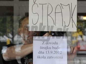 Učitelia už štrajkovali 13. septembra