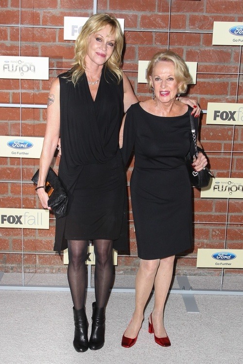 Melanie Griffith so svojou 82-ročnou mamou Tippi Hedren