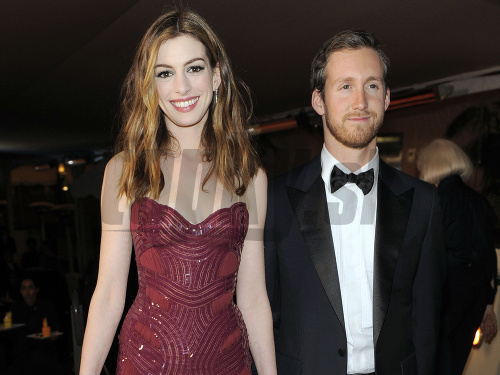 Anne Hathaway a Adam Shulman