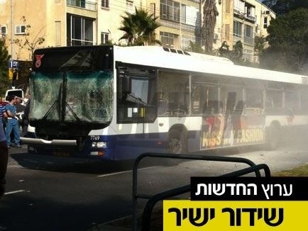 Izraelské médiá špekulujú, že výbuch autobusu môže súvisieť s prebiehajúcim konfliktom