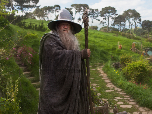 Ian McKellen ako Gandalf