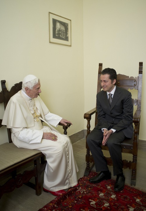 Pápež Benedikt XVI. a bývalý komorník Paolo Gabriele