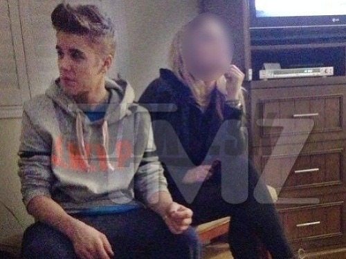 Miláčik Justin Bieber nie je až taký nevinný, fajčí marihuanu