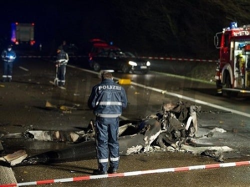 Stroj zrejme zavadil o vedenie vysokého napätia