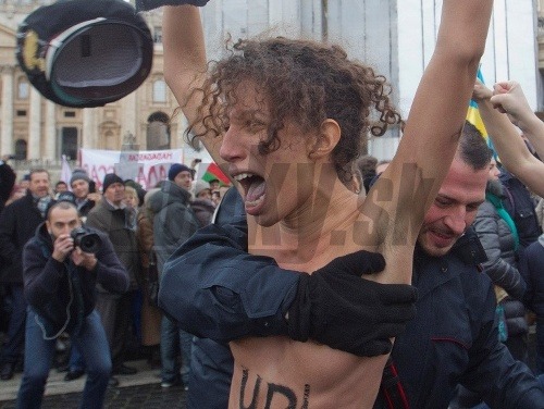 Aktivistka z hnutia Femen